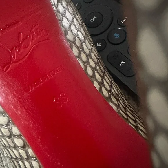 Christian Louboutin Snakeskin Peep Toe Heels 38 - Picture 5 of 5